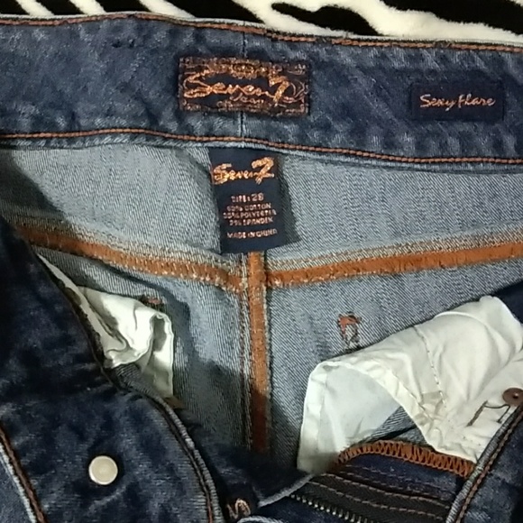 Seven7 sexy flare jeans size 28 - Picture 3 of 3