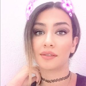 Meet your Posher, Parnaz