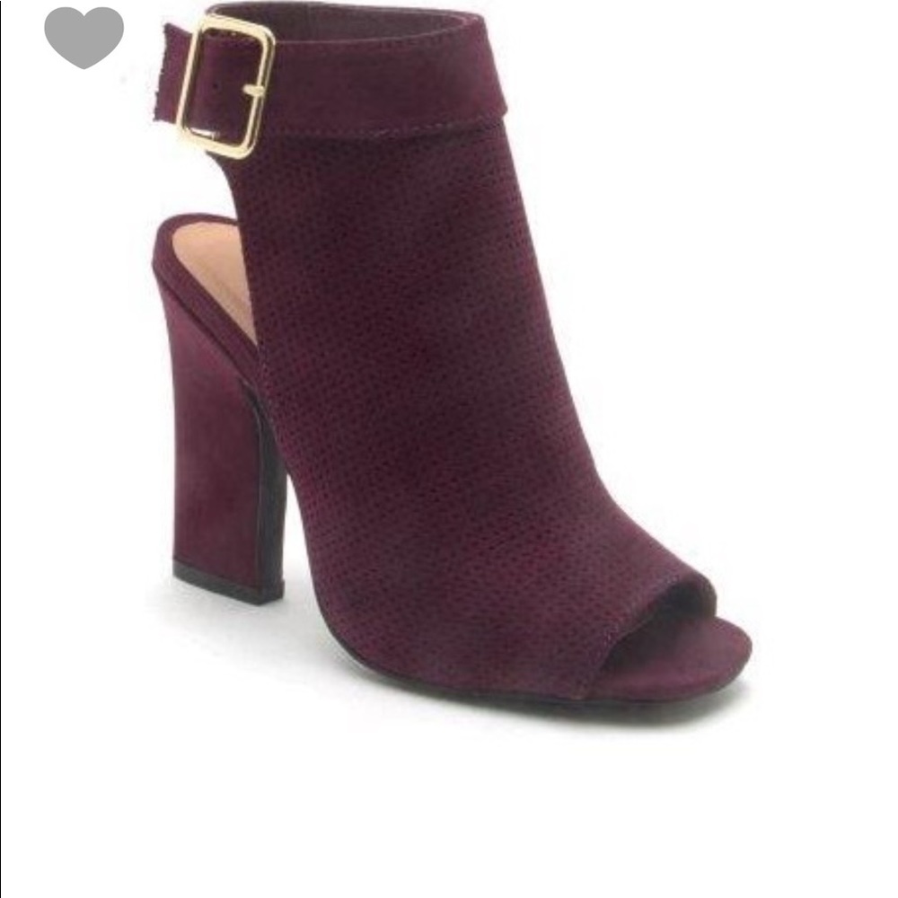 🍂 Wine color Ankle Booties 🍂 - Picture 4 of 5