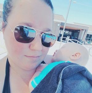 Meet your Posher, Christa