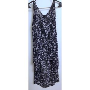 Torrid Size 3 High Low Skull Top