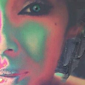 Meet your Posher, Niki