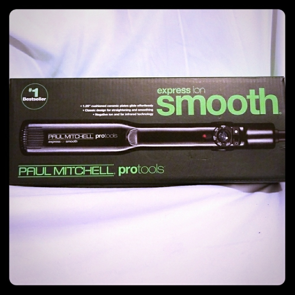 Paul Mitchell Express ion smooth flat iron