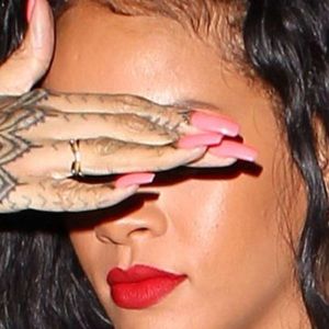 Meet your Posher, Yesenia