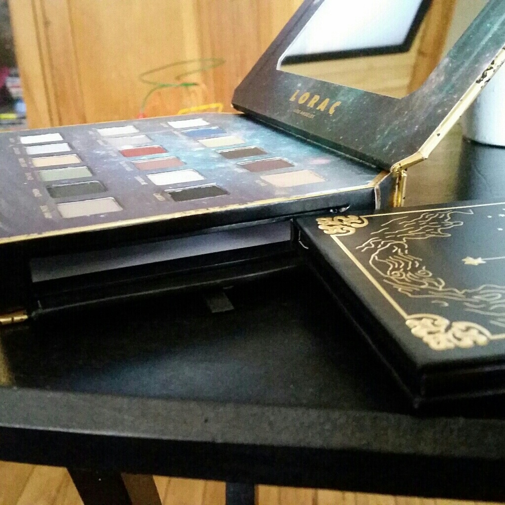 Lorac Pirates of the Caribbean Eye & Cheek Pallete
