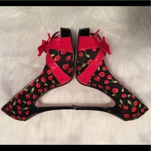 Leg Ave. By Ellie Cherry Shoes