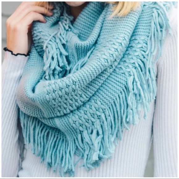WILA Accessories - HP! Shell Blue Tasseled Infinity Scarf