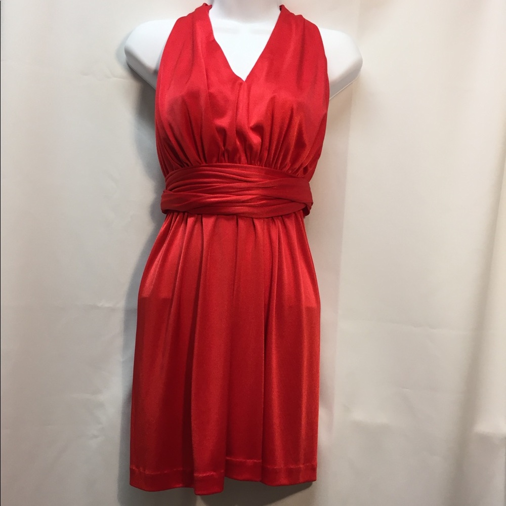 Halston Heritage size XS Fire Engine Red Dress