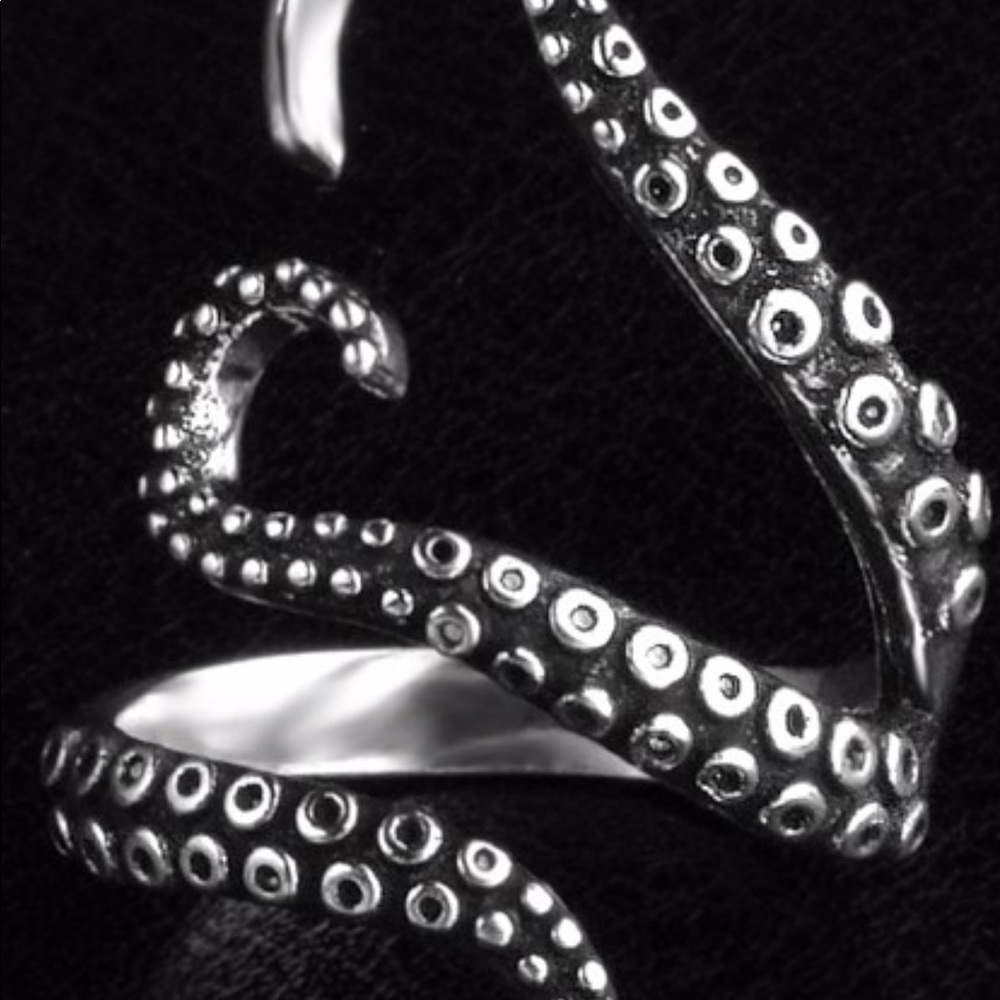 Modern  Octopus Tentacle Ring - Picture 4 of 6