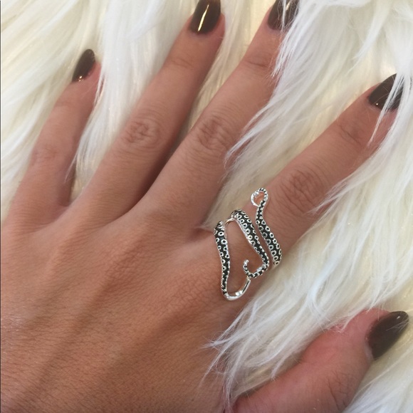 Jewelry - Modern  Octopus Tentacle Ring