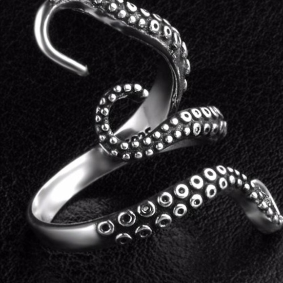 Modern  Octopus Tentacle Ring - Picture 5 of 6