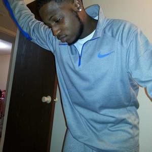 Meet your Posher, Derek