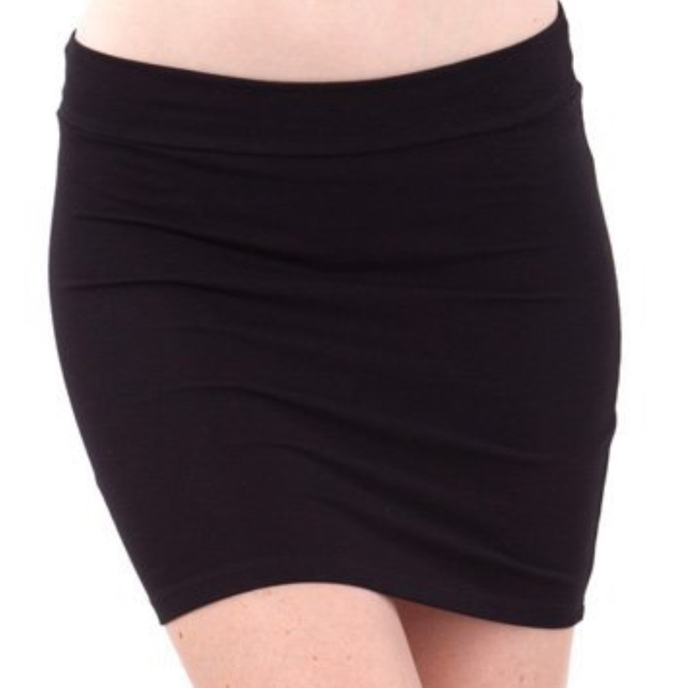 Black mini skirt