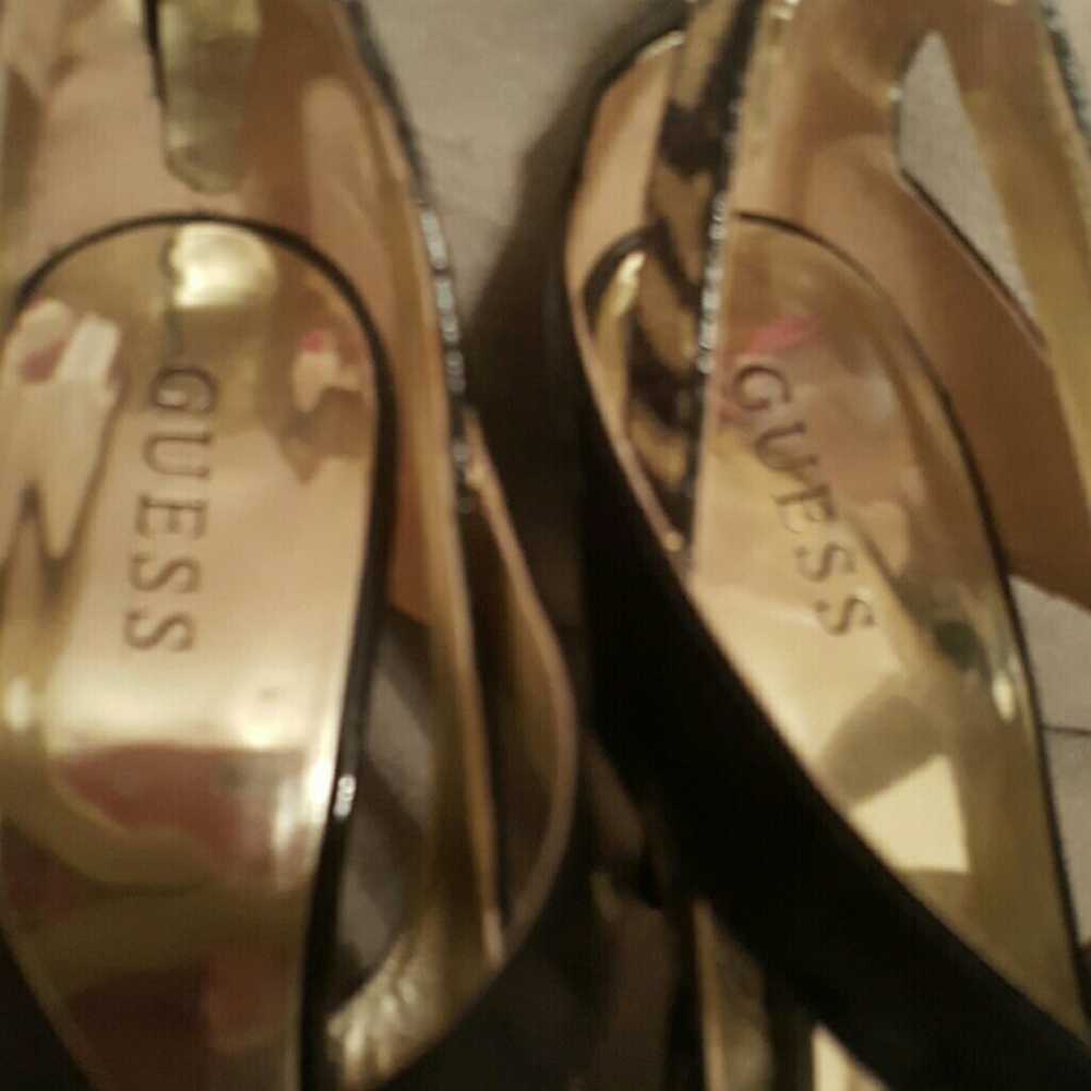 Shoes - Picture 2 of 5