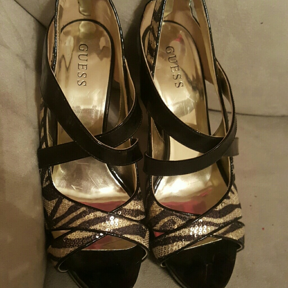 Shoes - Picture 5 of 5