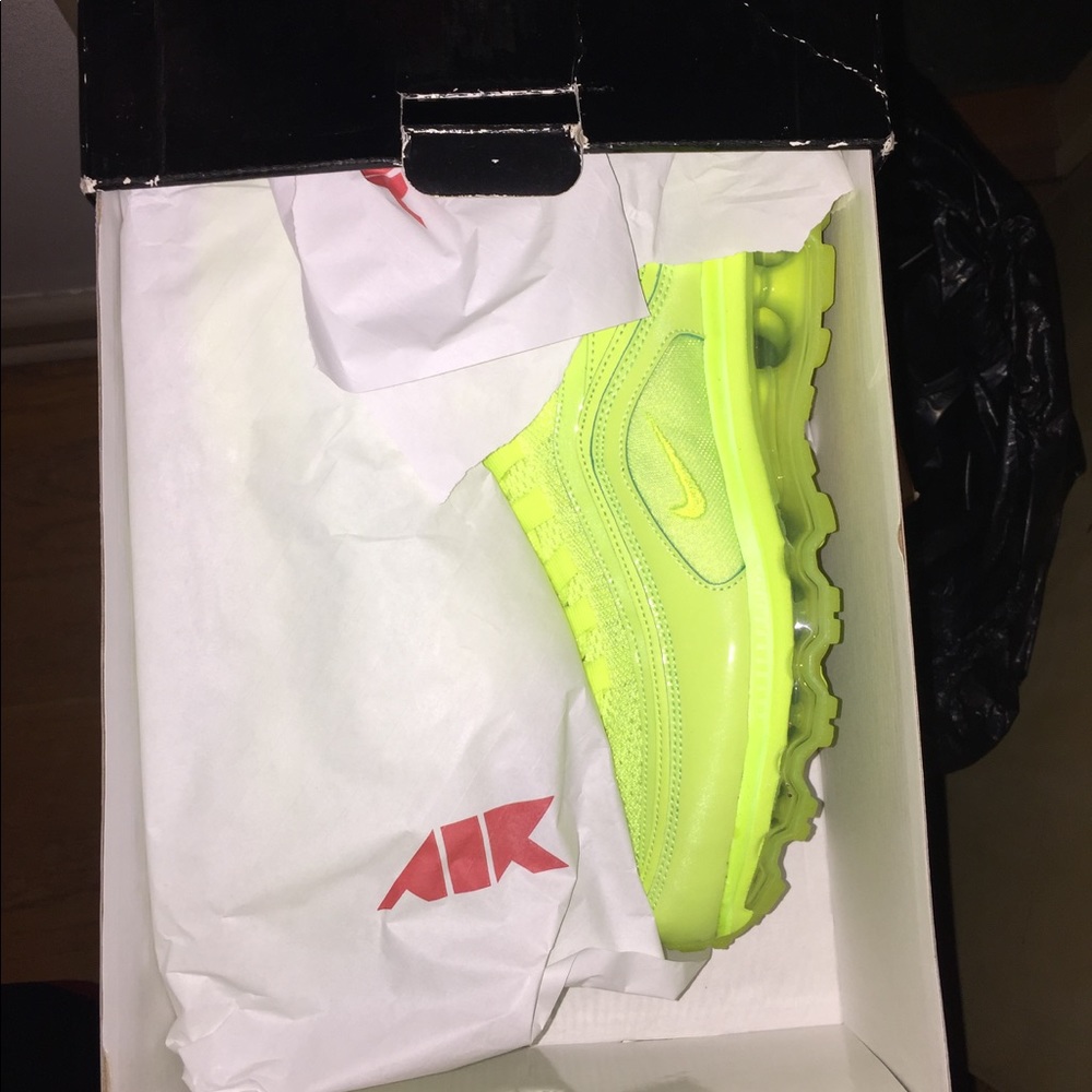 Air max 360 WOMENS 10 - Picture 2 of 5