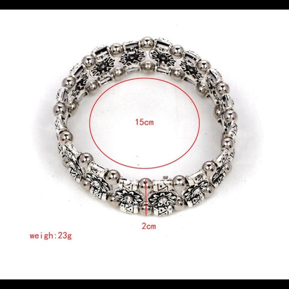 Boho Gypsy Flower Bracelet - Picture 4 of 4