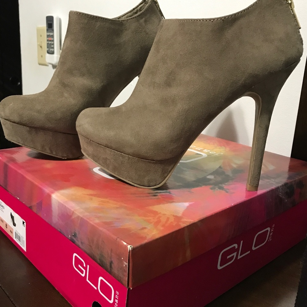 GLO Jeans EVA Taupe Platform Booties