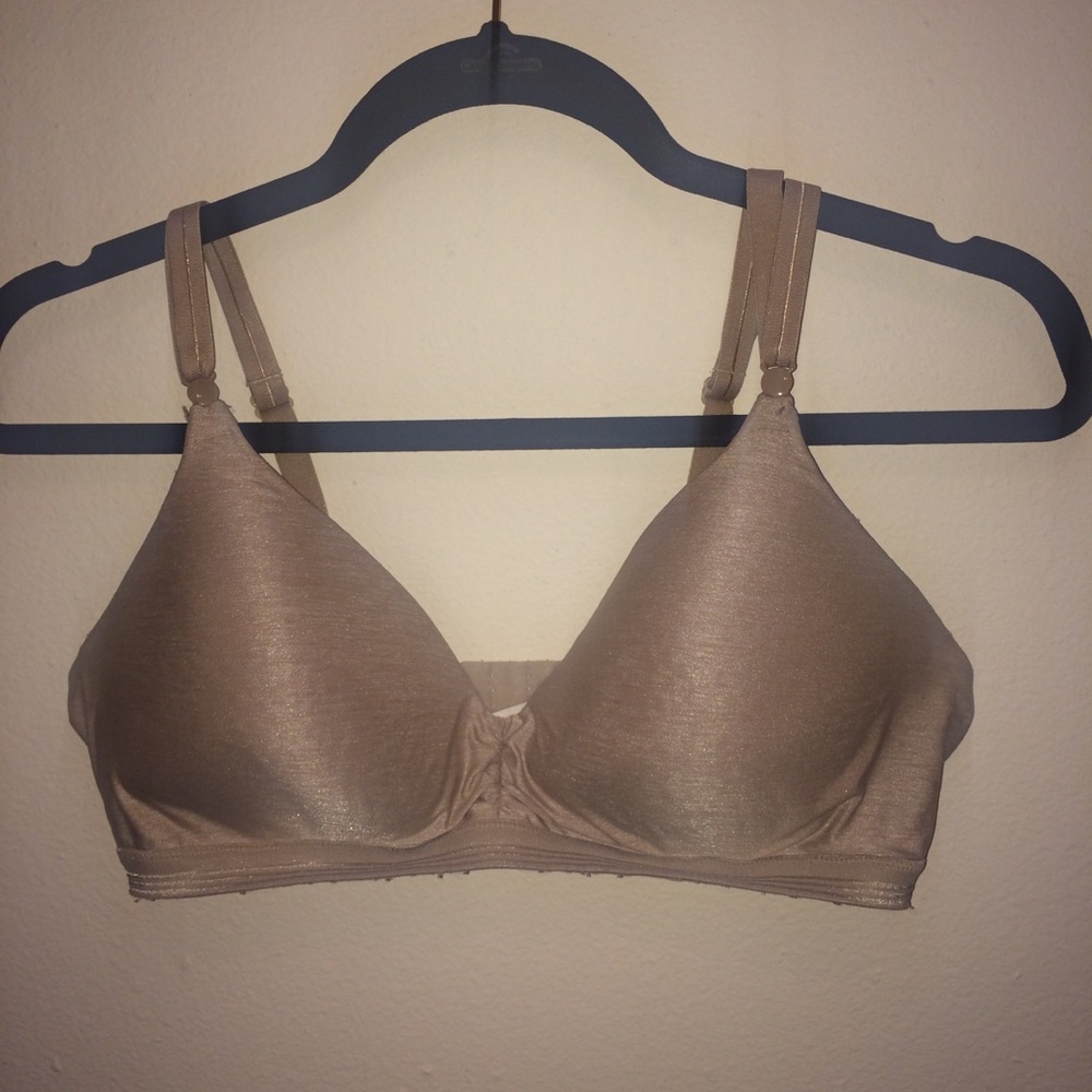 T shirt bra
