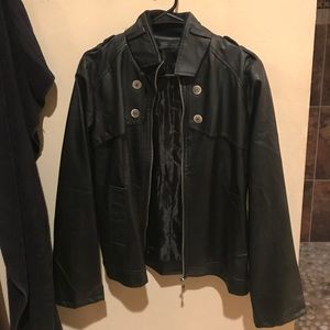 NEW women's leather coat/jacket L-Xl CUTE