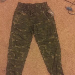 Women's Small BCG pants