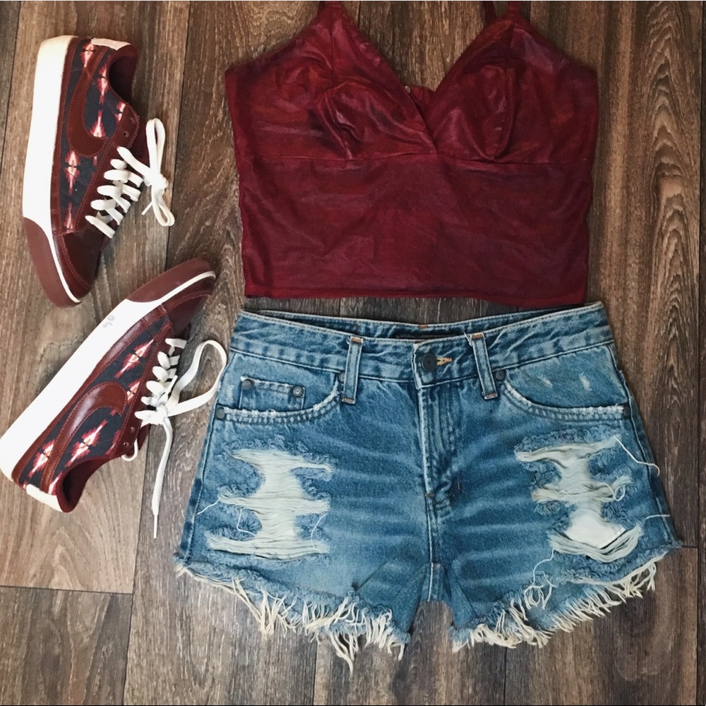 !! SOLD !!Vintage-Distressed shorts