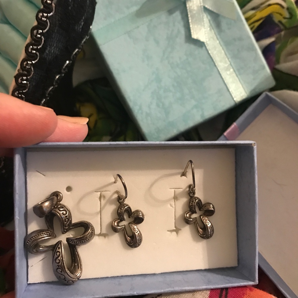 Sterling silver needs cleaning