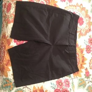 Ann Taylor boardwalk shorts black sz 14