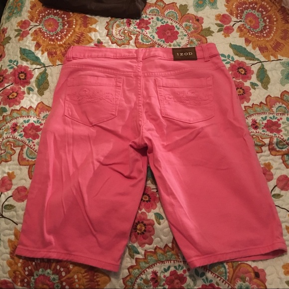 Pink IZOD Bermuda shorts sz 10 - Picture 2 of 3