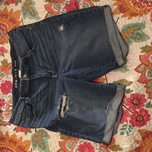 Ava Viv distressed denim shorts sz 14W
