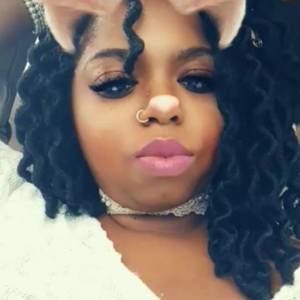 Meet your Posher, Gwendolbella