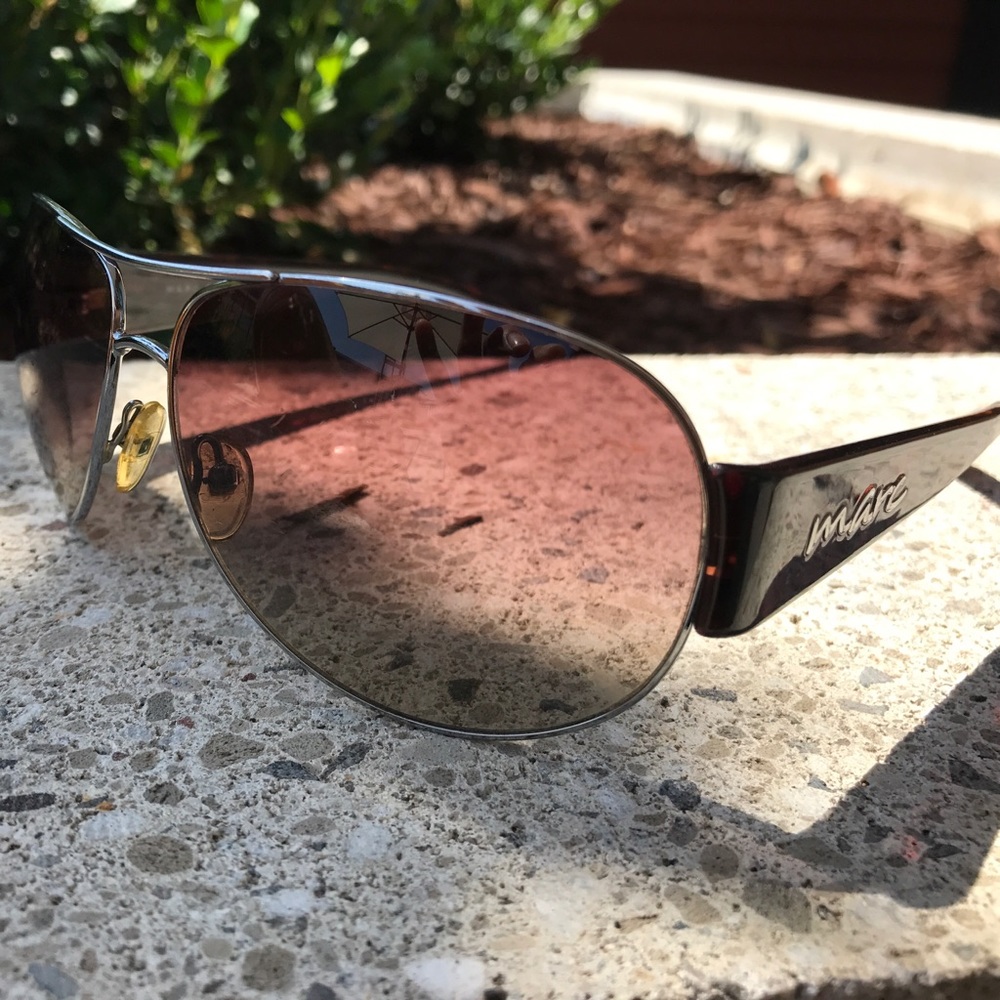 Marc by Marc Jacobs Aviator Sunglasses 🕶