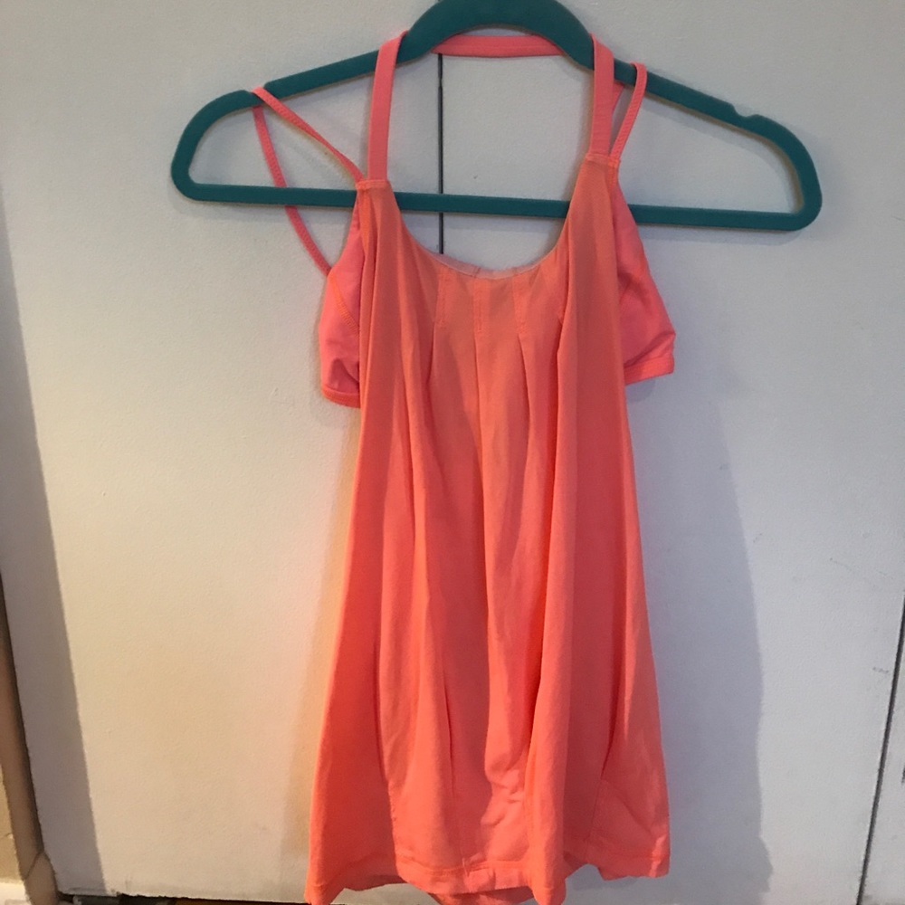 Lululemon workout tank