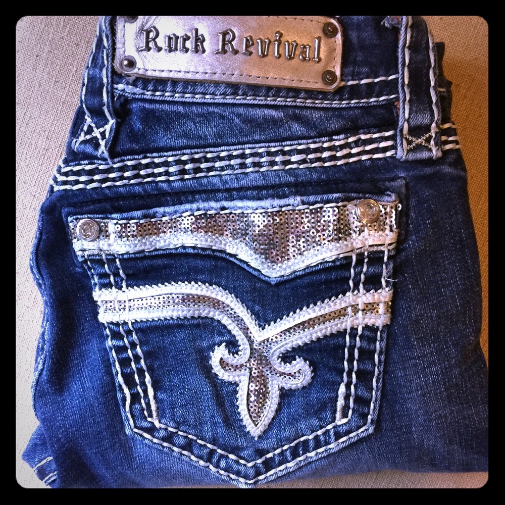 Rock Revival Vivian Mid-rise Skinny *Altered*