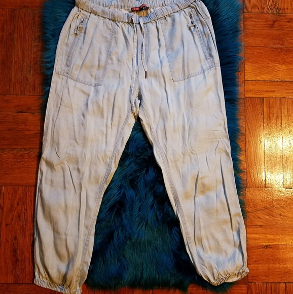 💙F21 Ankle Pants.  NWOT💙 - Picture 4 of 13