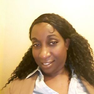 Meet your Posher, Marcia