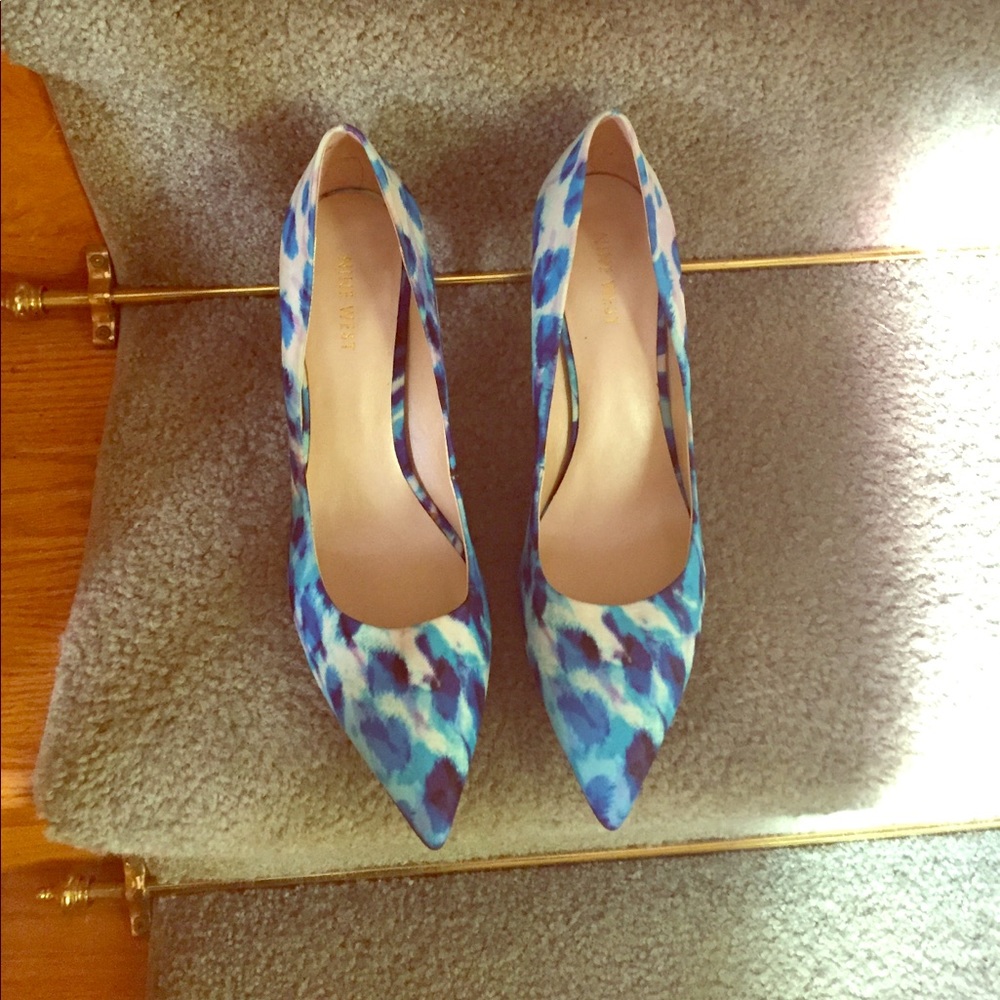 Nine west pump