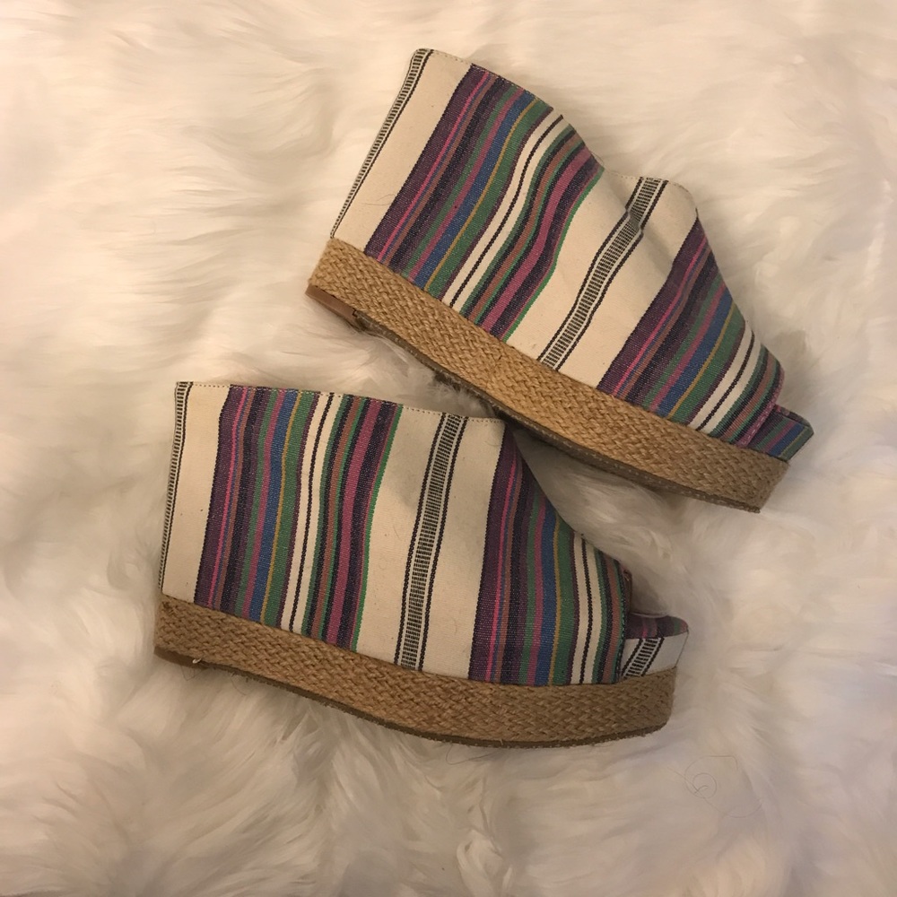 Multicolor Striped Wedges