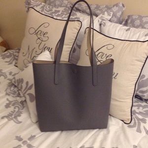 💥 NWOT, Grab N Go Cute Grey tote bag 💥