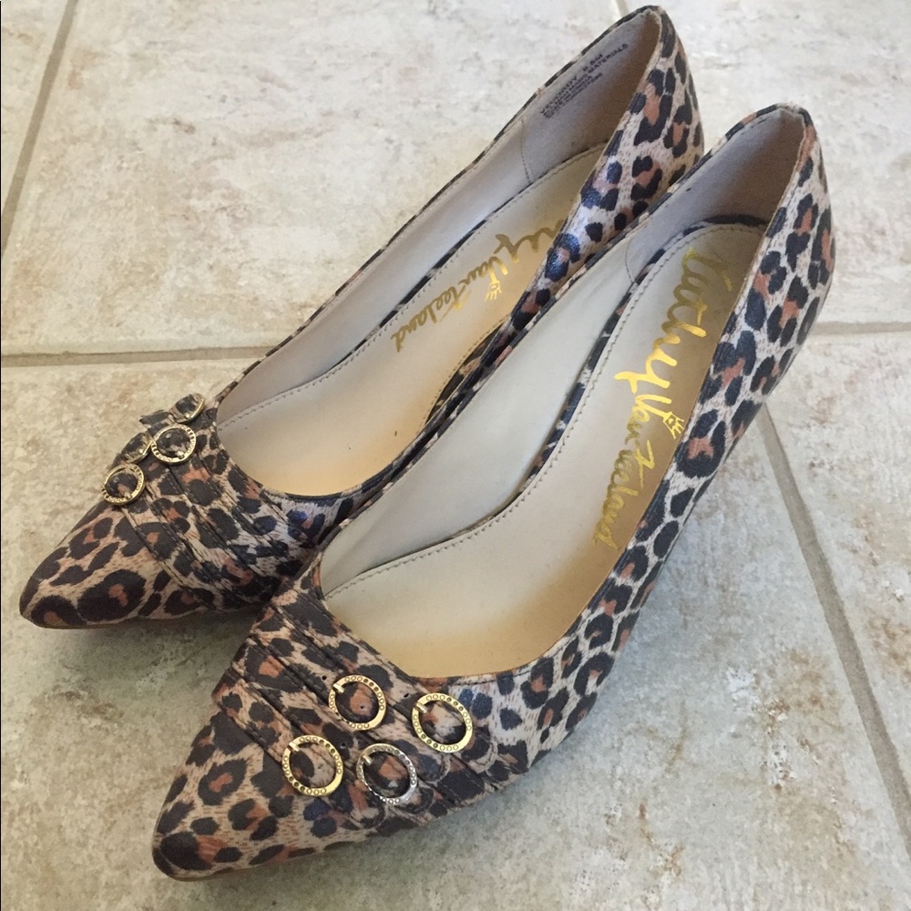Leopard heels 👠