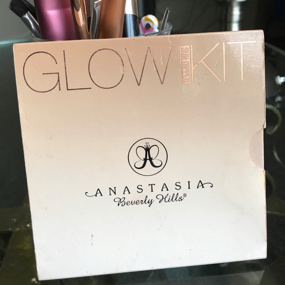 Anastasia Glow Kit