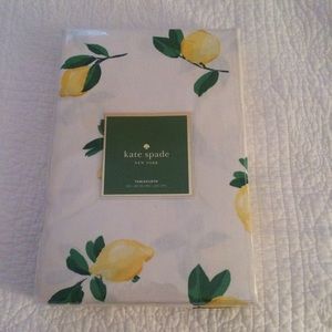 Kate Spade make Lemonade table cloth