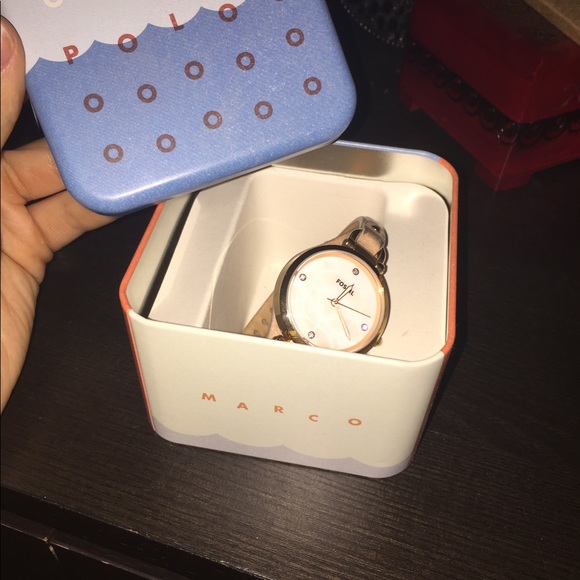 Beautiful rose gold fossil watch - Picture 5 of 5