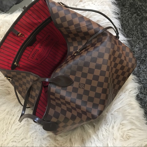 Louis Vuitton Neverfull - Picture 3 of 3