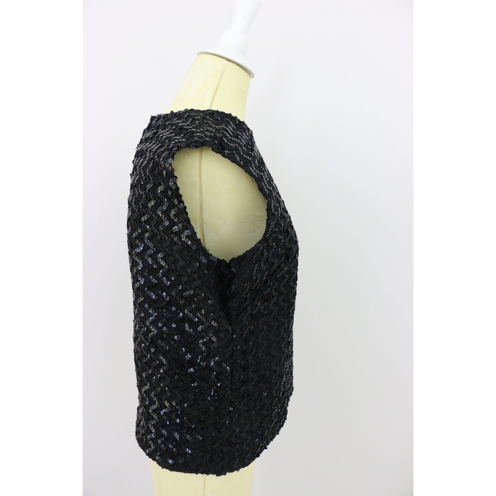 🎉SOLD🎉Lively Black Sequin Shell - Picture 5 of 6