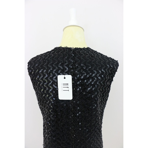 🎉SOLD🎉Lively Black Sequin Shell - Picture 3 of 6