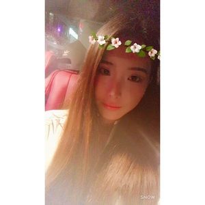 Meet your Posher, Lena