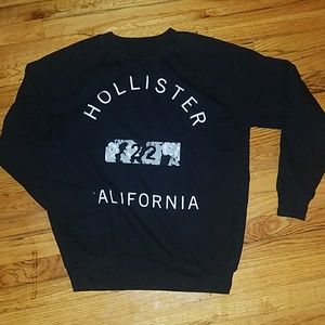 Hollister Sweatshirt