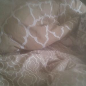 Meet your Posher, Johnnie