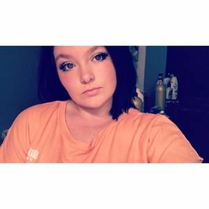 Meet your Posher, Abigail